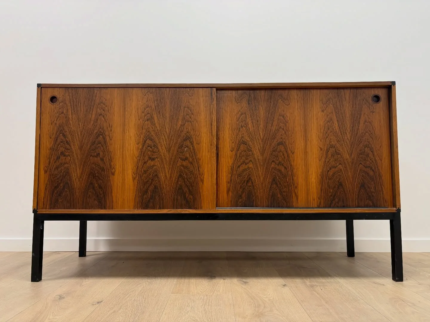 Instagram opslag fra teakretro