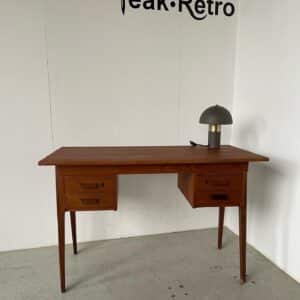 Teak skrivebord