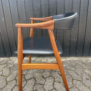 Teak armstol