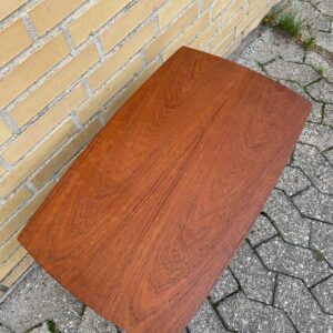 Mindre teak sofabord