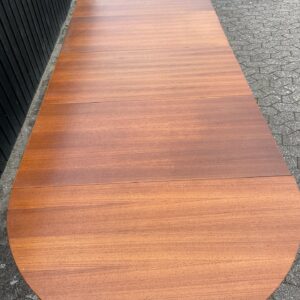 Teak spisebord