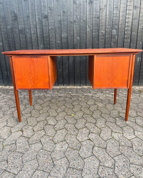 Teak skrivebord Dansk 60’erne